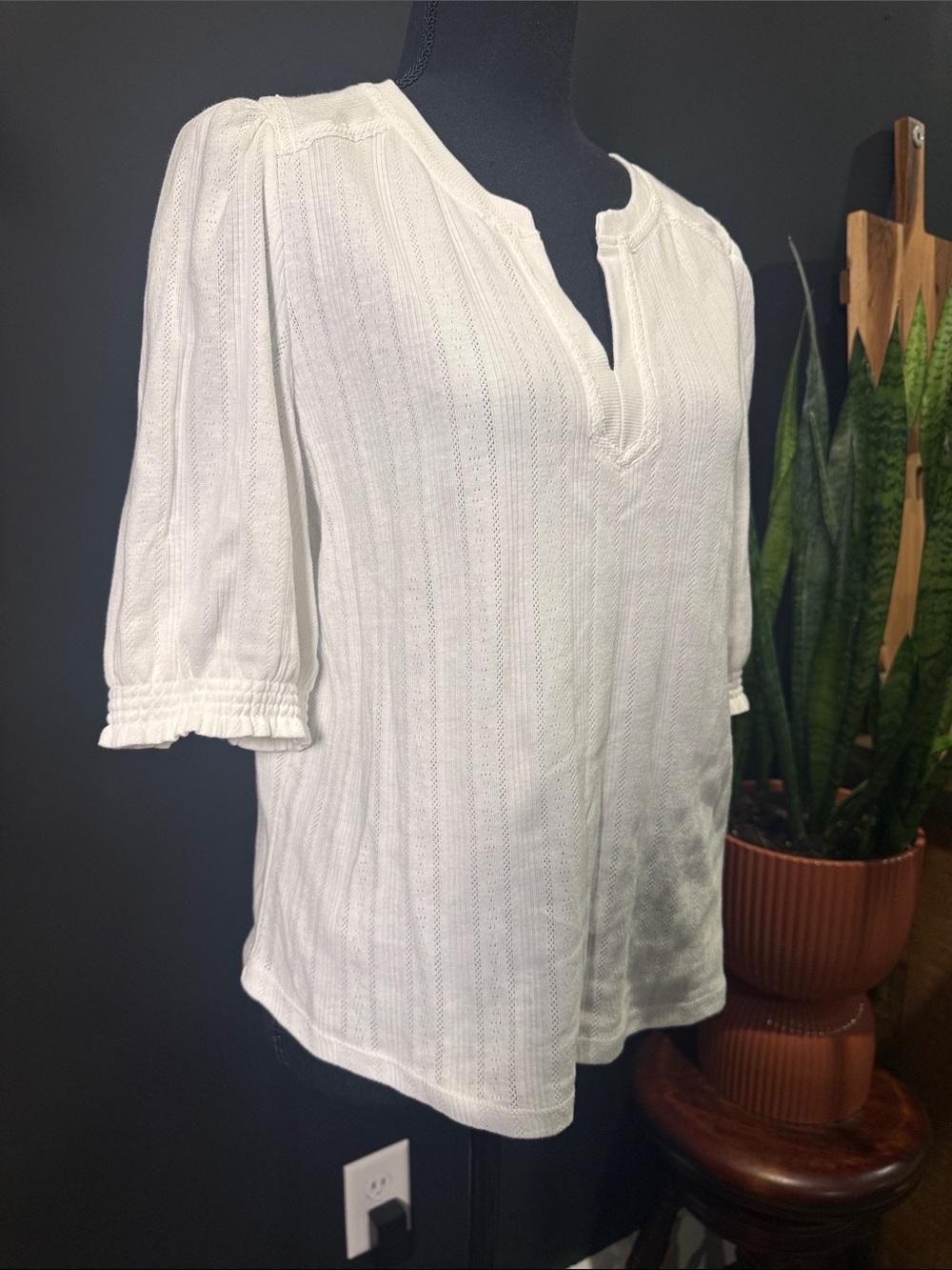 Democracy Cream Split V-Neck Knit Tunic - Picture 2 of 2